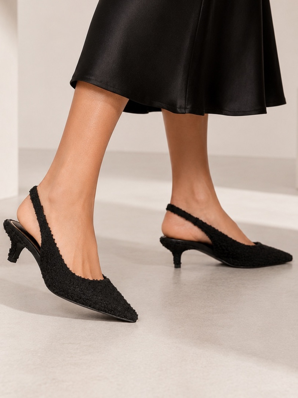 Gianni Bini Britnie Faux Shearling Slingback Pumps 6.5 Black Kitten Heel NWOB